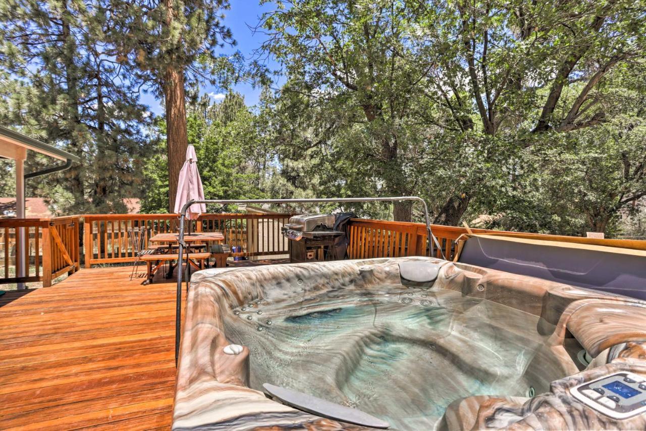 Big Bear Cabin With Deck And Hot Tub, Near Resorts! Big Bear Lake Exterior photo